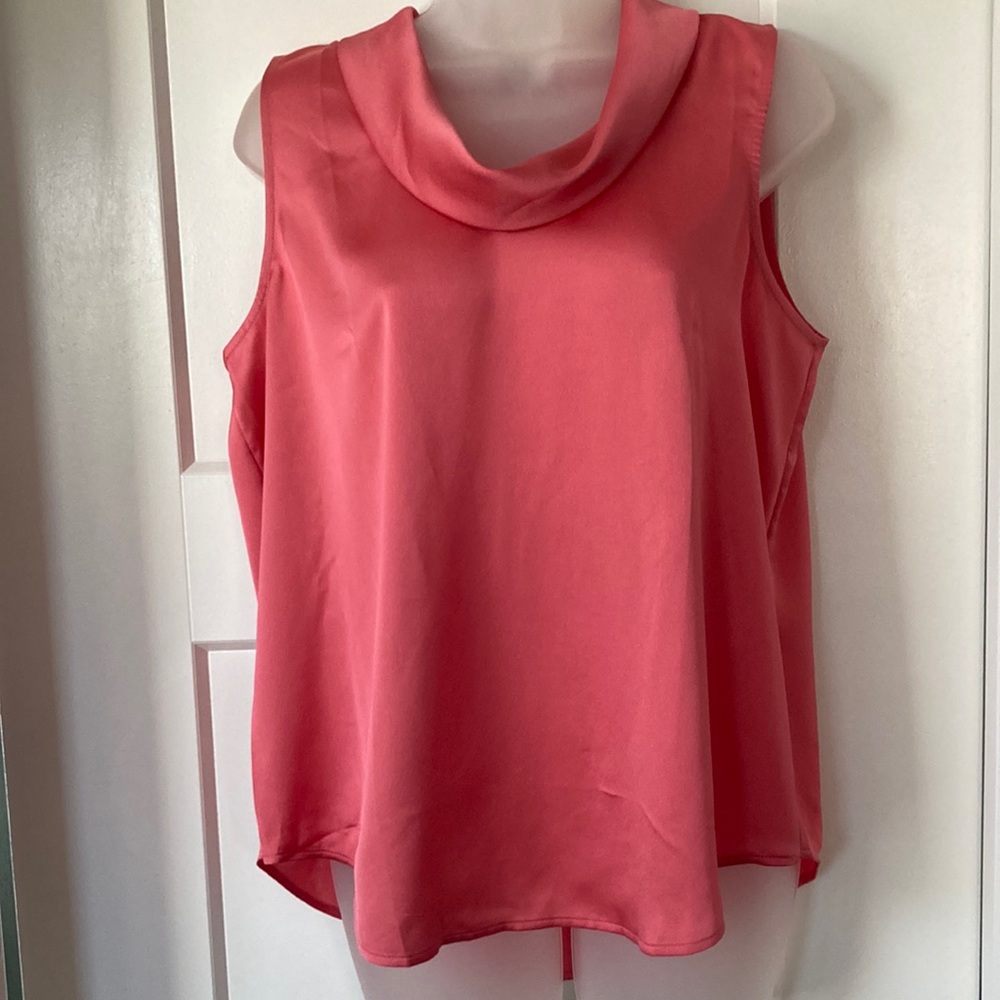 Beautiful  Sleeveless Blouse 👚, size-M,Coral color , cowl neckline.Polyester